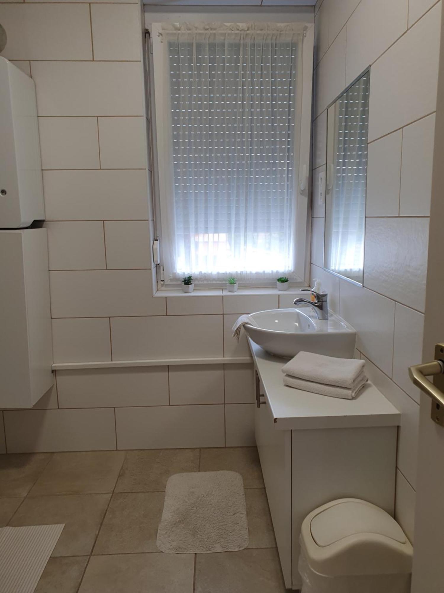 Bella Apartman Szeged Eksteriør bilde